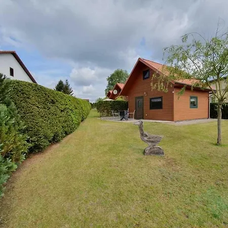 Ferienhaeuser Auszeit Am Grossen Labussee Casa vacanze *